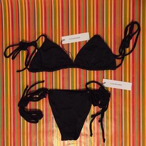 Selling a large coulbourne BOA 2 piece NWT